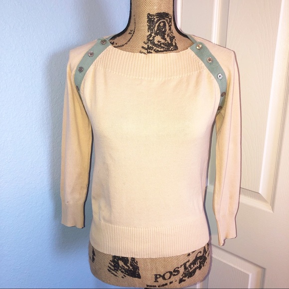 Moth Sweaters - Anthropologie Moth Sweater women’s Size Medium